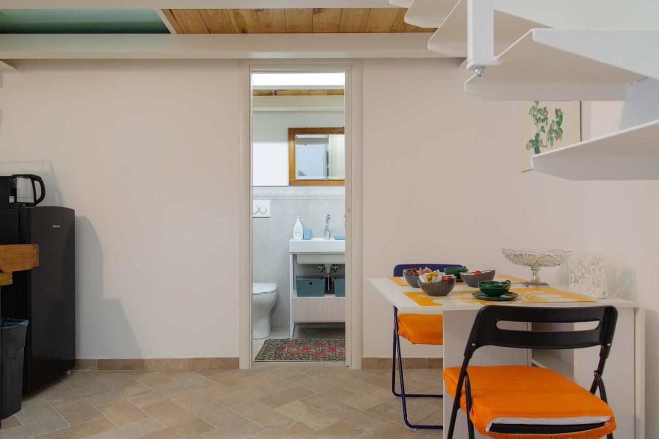 Residenza Storica: La Suite Del Grifo L'Aquila Ngoại thất bức ảnh
