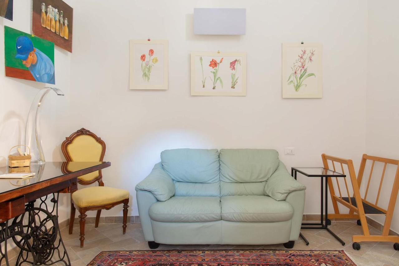 Residenza Storica: La Suite Del Grifo L'Aquila Ngoại thất bức ảnh